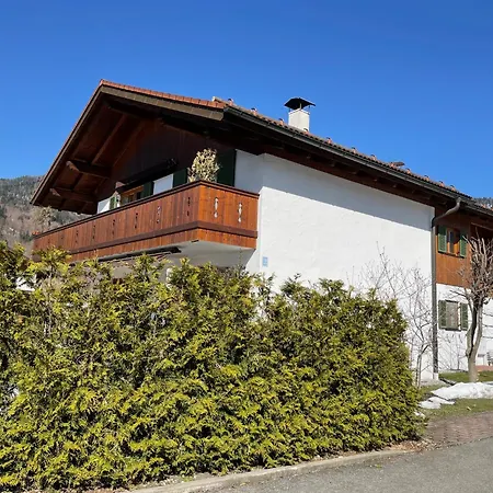 公寓 Dachgeschosswohnung Mit Traumhaftem Zugspitzblick Bei Garmisch